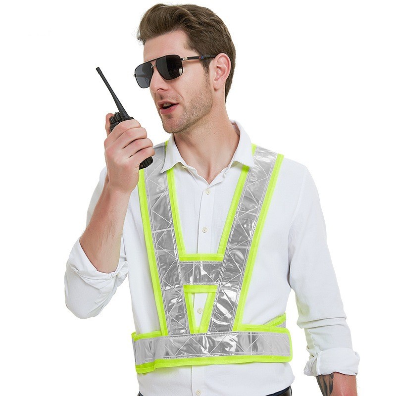 เข็มขัดเสื้อกั๊กสะท้อนแสงแบบมอ - Reflective Cycling Vest High Visibility บทวิจารณ์และราคา